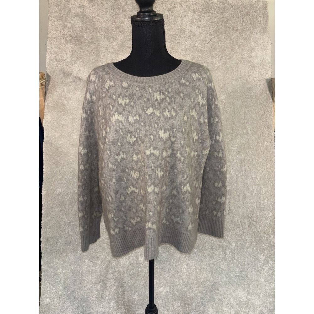 Athleta Gray and Cream Crew Neck Sweater